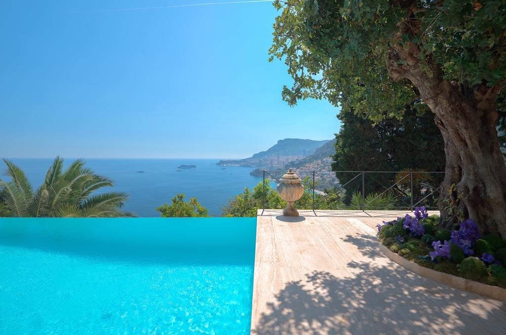 Luxurious Villa Overlooking Monaco Roquebrune-Cap-Martin Exterior photo